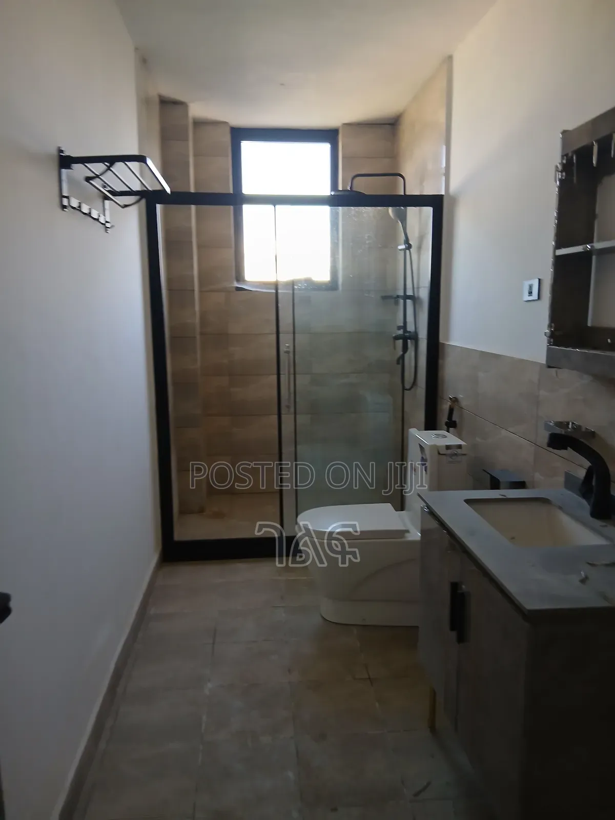 2bdrm Apartment in ቦሌ Dh ገዳ ሞል ጀርባ የሚገኝ, Bole for sale