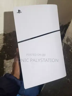 Iconic Palystation 5 Slim