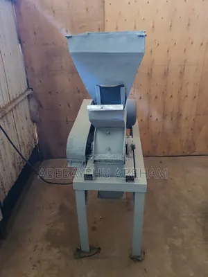 Salt Grinder