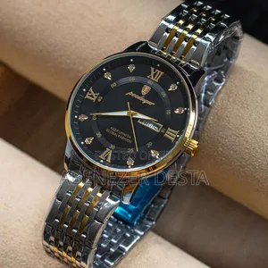 Poedagar Men's Quartz Watch With a Two-Tone Stainless Steel Band