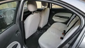 Mitsubishi Attrage 2021 Gray