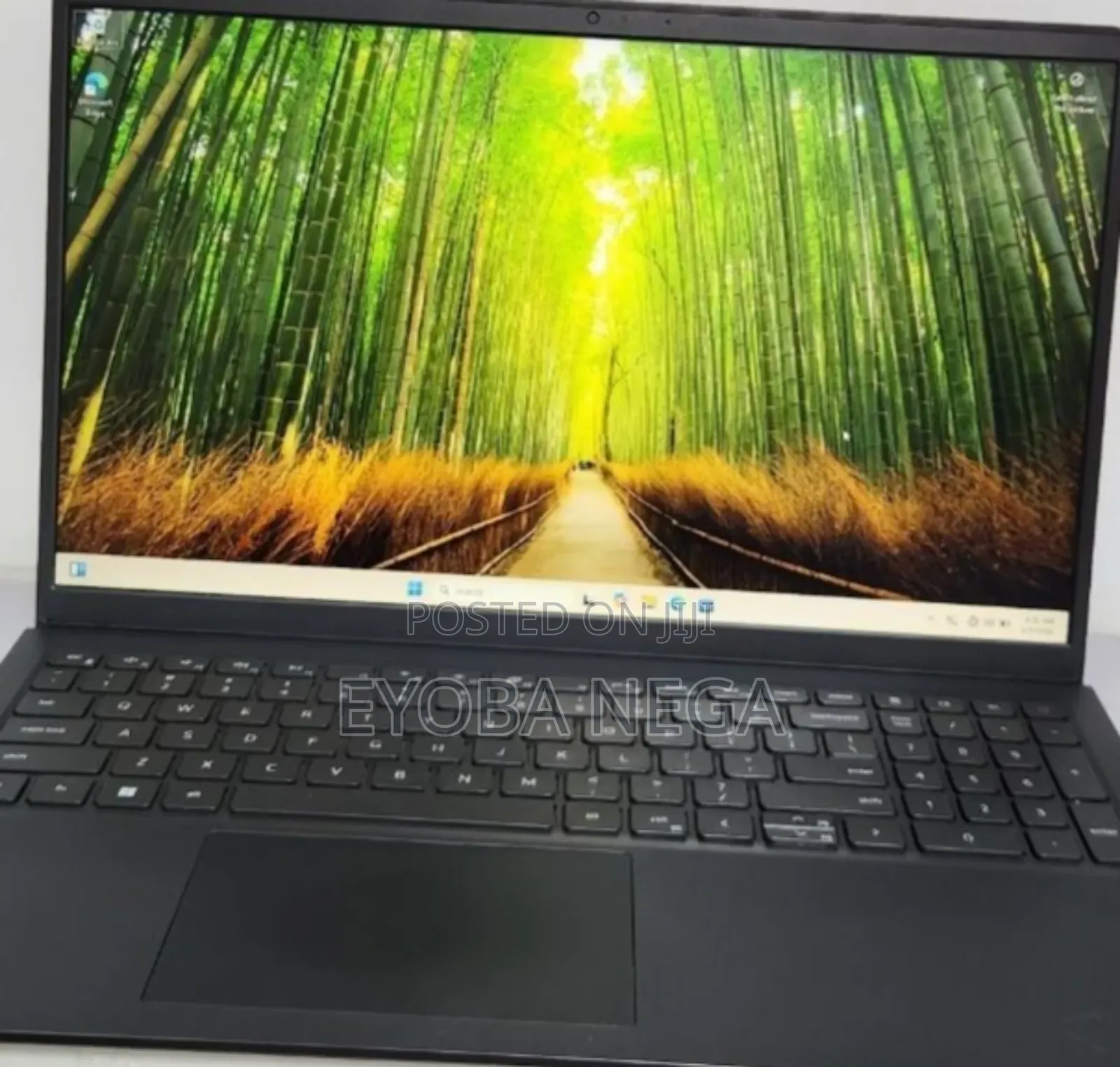 New Laptop Dell Inspiron 15 8GB Intel Core i5 SSD 256GB