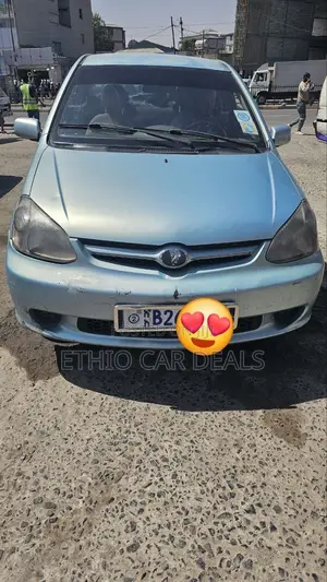 Toyota Platz 2005 Blue