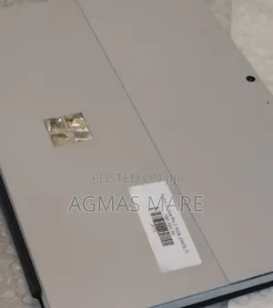 New Laptop Microsoft Surface Pro 7 16GB Intel Core I7 SSD 256GB