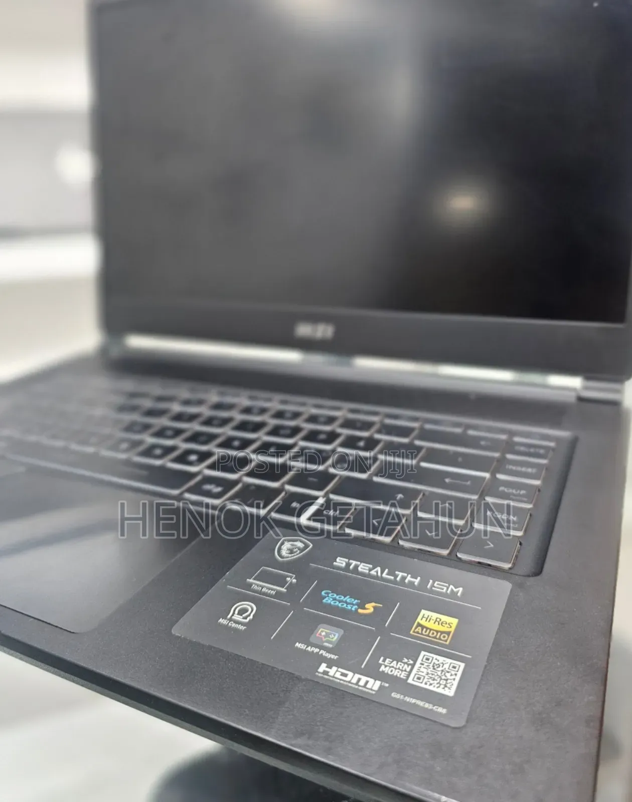 New Laptop MSI Stealth 16 AI Studio 16GB Intel Core I7 SSD 1T