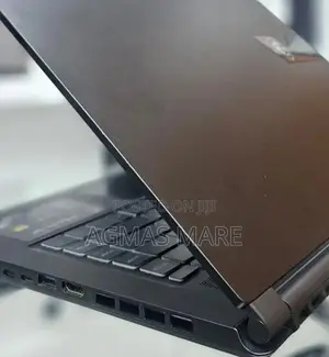 New Laptop MSI 16GB Intel Core I7 SSD 512GB