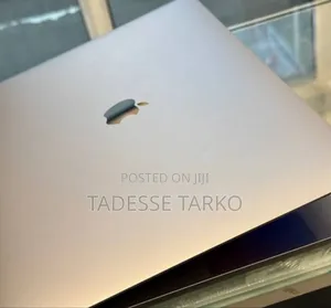 New Laptop Apple MacBook Pro 2016 16GB Intel Core I7 SSD 256GB