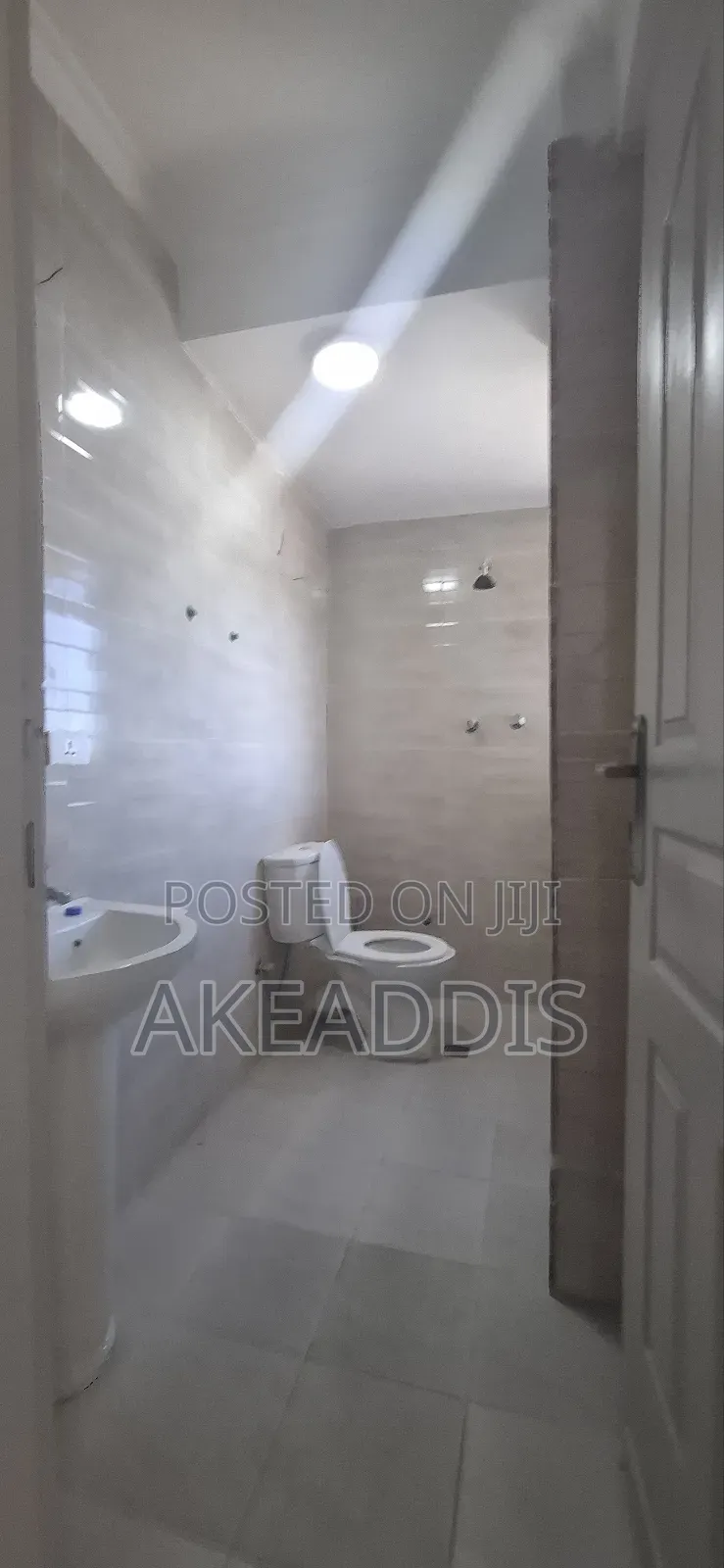 Furnished 3bdrm Condo in Bole Ayat for sale