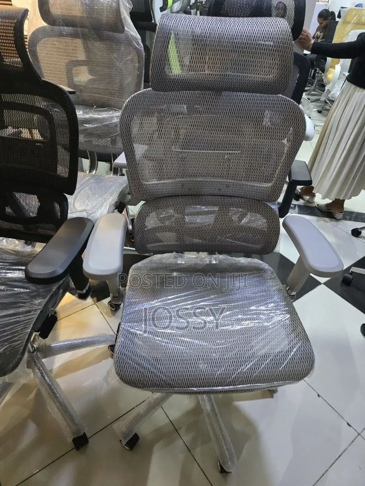 Magerale Chairs