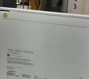 New Laptop Apple MacBook Air 16GB Apple M4 SSD 256GB