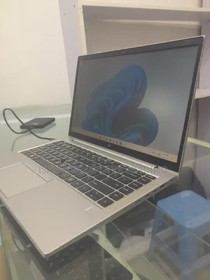 New Laptop HP EliteBook 840 G8 16GB Intel Core I7 SSD 512GB