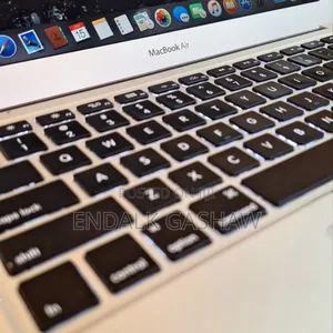 New Laptop Apple MacBook Air 2014 4GB Intel Core I5 SSD 128GB