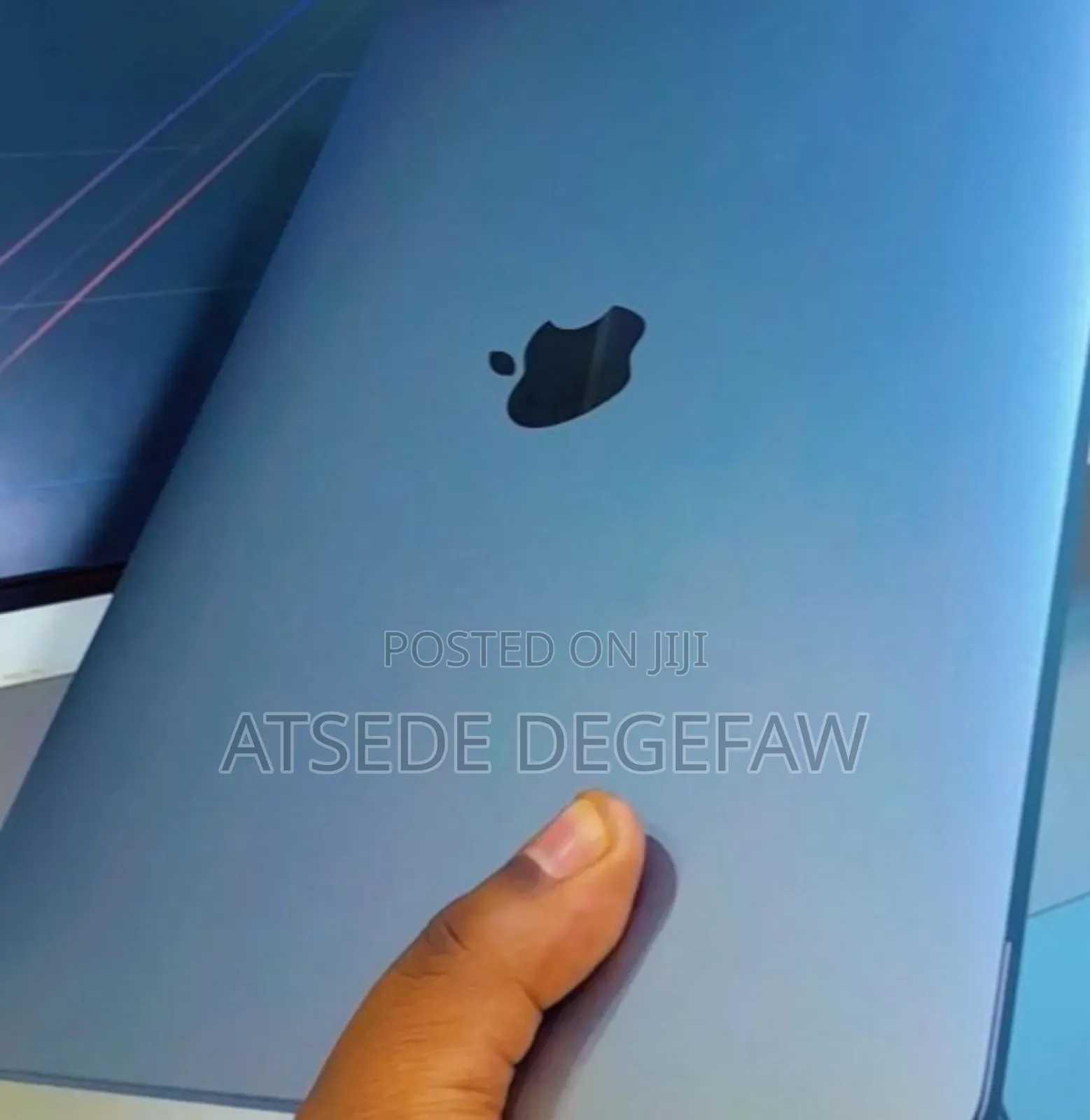 New Laptop Apple MacBook Pro M1 8GB Intel Core I7 SSD 256GB
