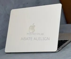 New Laptop Apple MacBook Air 2025 M4 13-Inch 8GB Apple M4 SSD 256GB