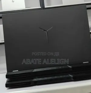 New Laptop Lenovo Legion 5 16GB AMD Ryzen 7 SSD 512GB