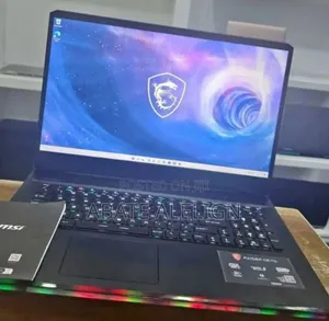 New Laptop MSI Raider GE78 32GB Intel Core I9 SSD 2T