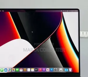 New Laptop Apple MacBook Pro 32GB Apple M1 Max SSD 1T