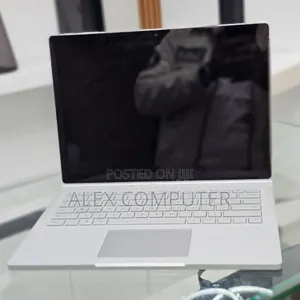 New Laptop Microsoft Surface Book 3 16GB Intel Core I7 SSD 256GB