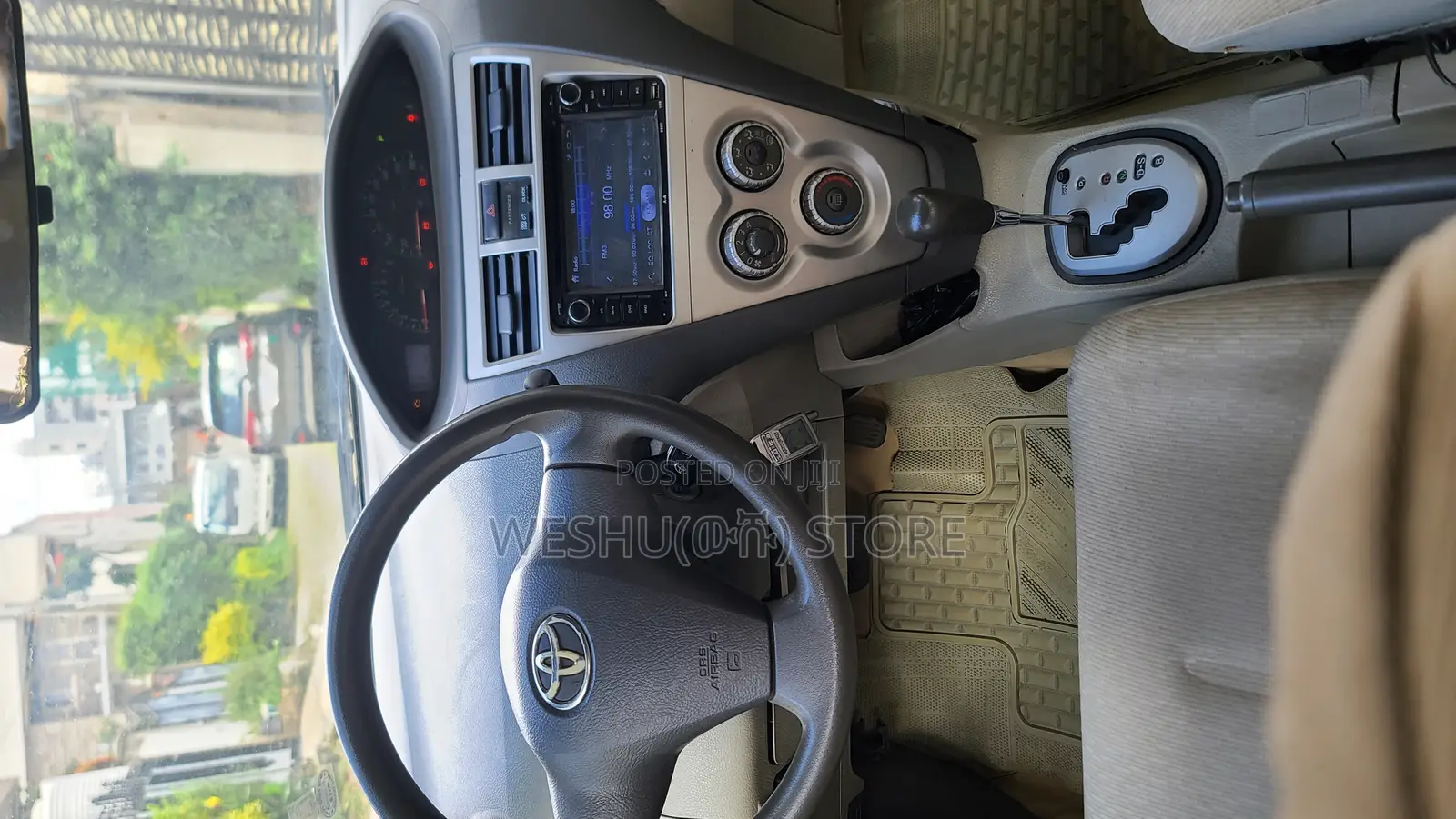 Toyota Yaris 2011 Blue