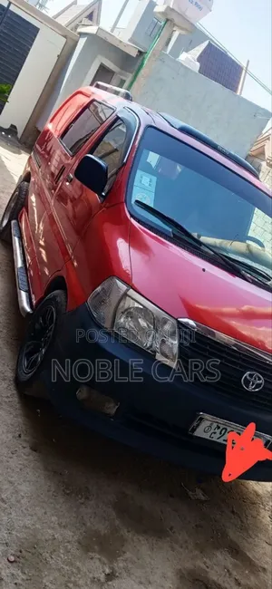 Toyota HiAce 2008 Red