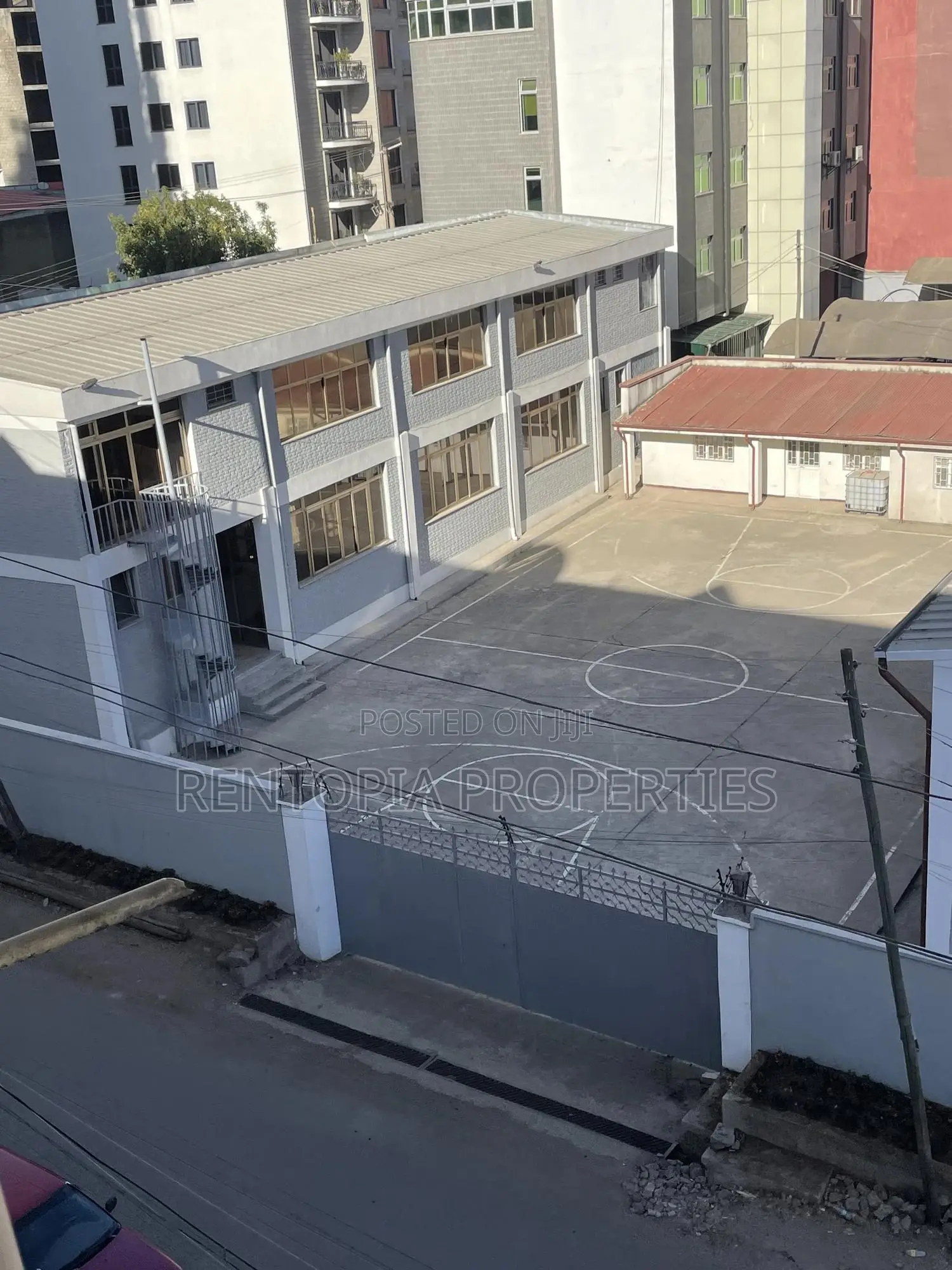 Bole: Massive 2,000sqm Campus With Football Field
