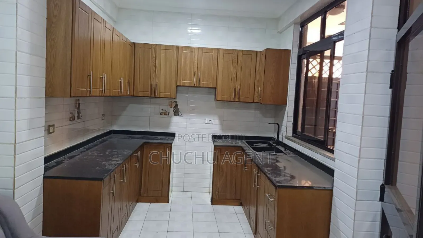 5bdrm House in Nifas Silk-Lafto for sale