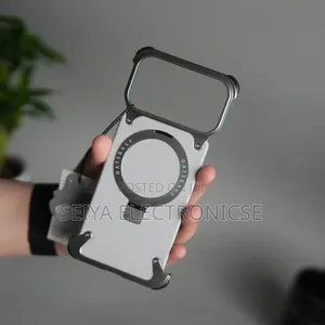 iPhones 17pro Max Freamlass Metal Leather Case * L