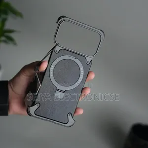iPhones 17pro Max Freamlass Metal Leather Case * L