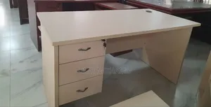 Imported Office Table 1.20cm