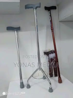 Quadripod Walking Cane/Stick度血capacity: 150kg/Thandle for a Better