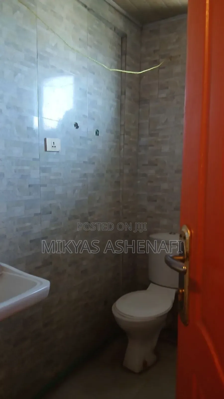 Furnished 3bdrm Condo in Akaky Kaliti for sale
