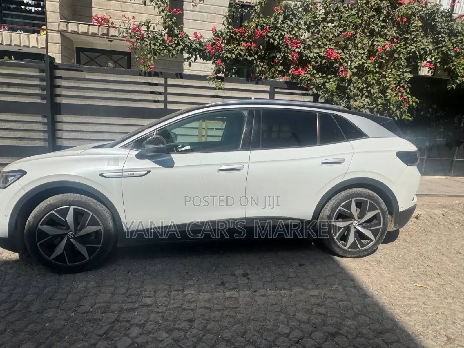 Volkswagen ID.4 2022 White