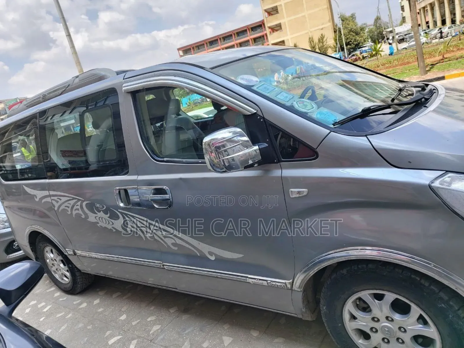 Hyundai Starex 2013 Silver