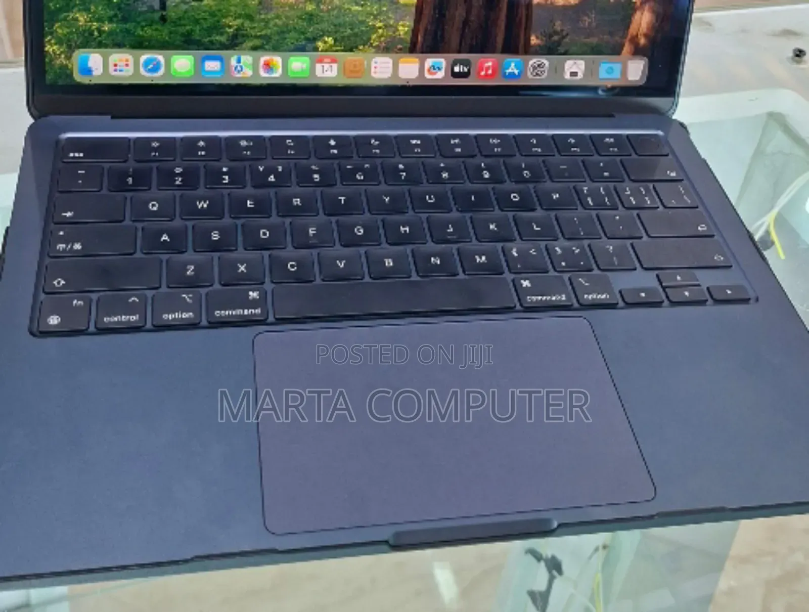 New Laptop Apple MacBook Air 2022 M2 8GB Apple M2 SSD 256GB