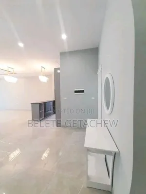 7bdrm Villa in Wosen, Luxury Villa, Bole for sale