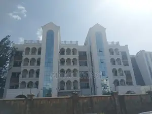20bdrm Villa in Bole for rent