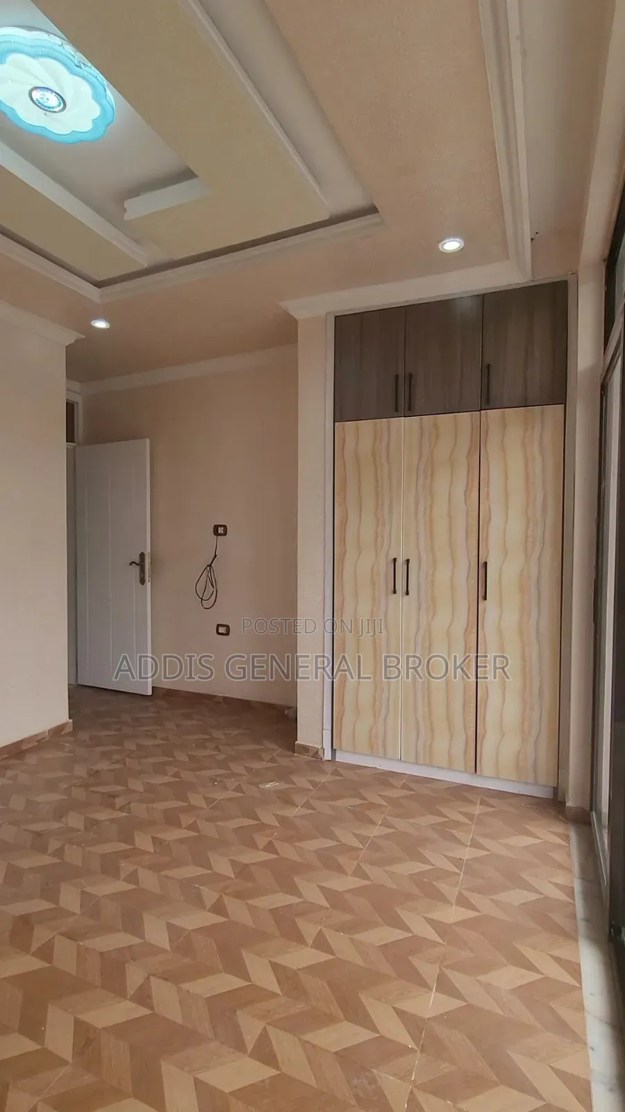 9bdrm House in Bole Bulbula for sale