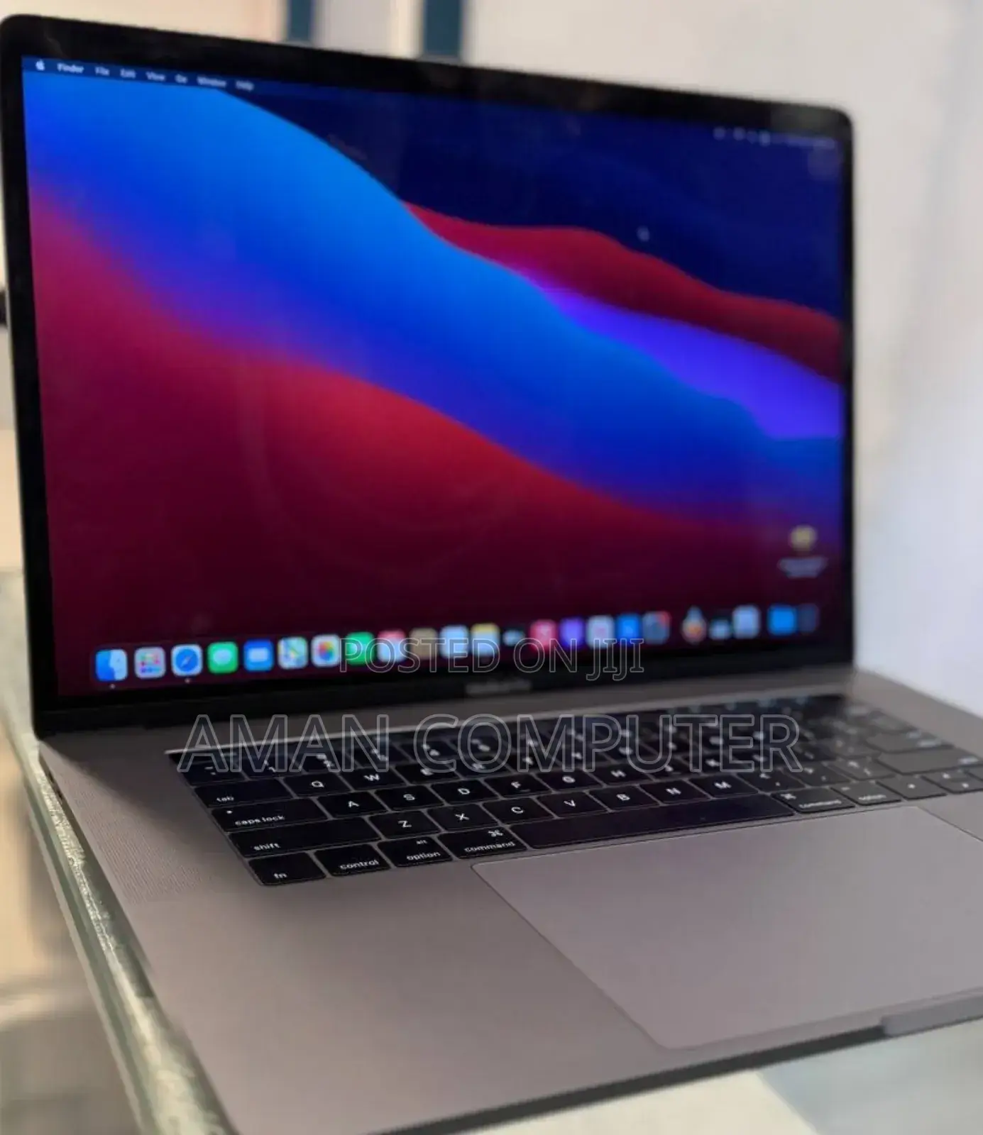 New Laptop Apple MacBook Pro 2016 16GB Intel Core I7 SSD 256GB
