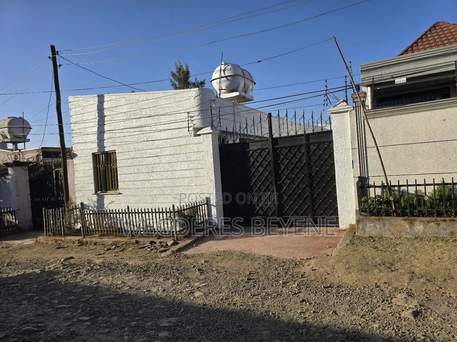 5bdrm House in Kolfe Keranio for sale