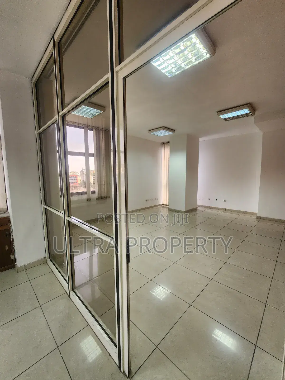 112sqm Office