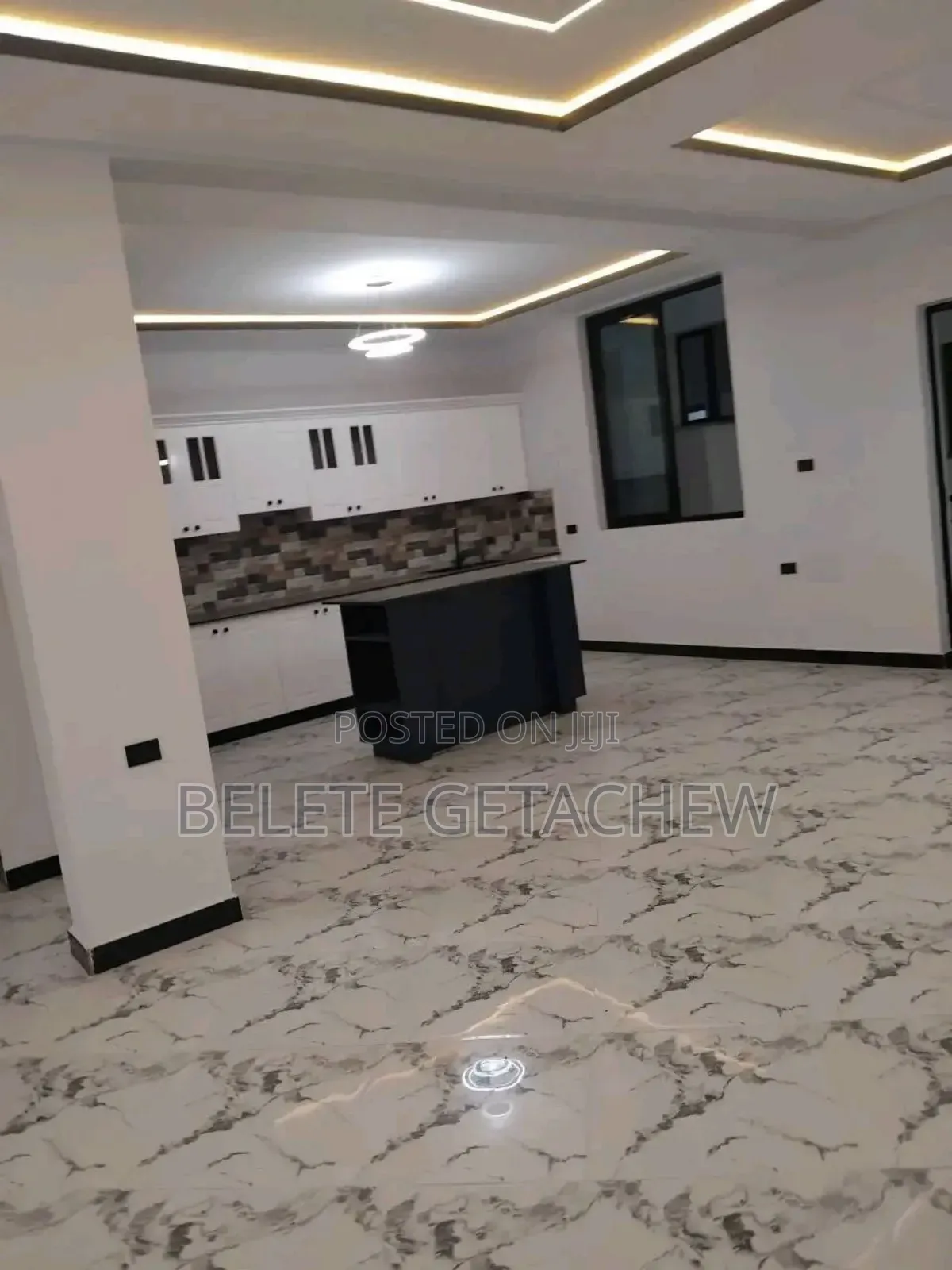 5bdrm House in Semit 72, G+3 Luxury, Bole for sale