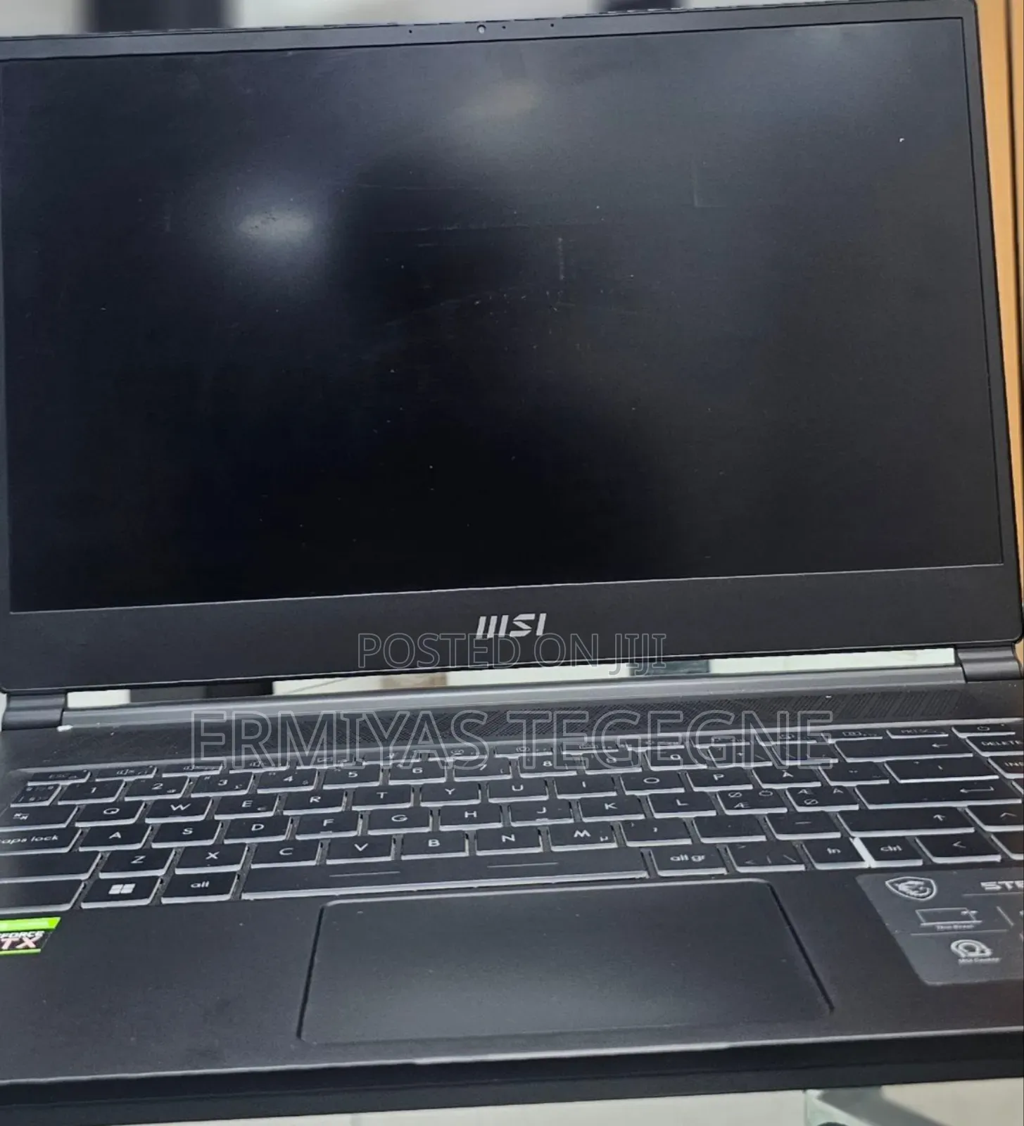 New Laptop Apple MacBook Pro M1 16GB Intel Core I7 SSD 512GB