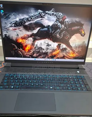 New Laptop Apple MacBook Pro M1 16GB Intel Core I7 SSD 512GB