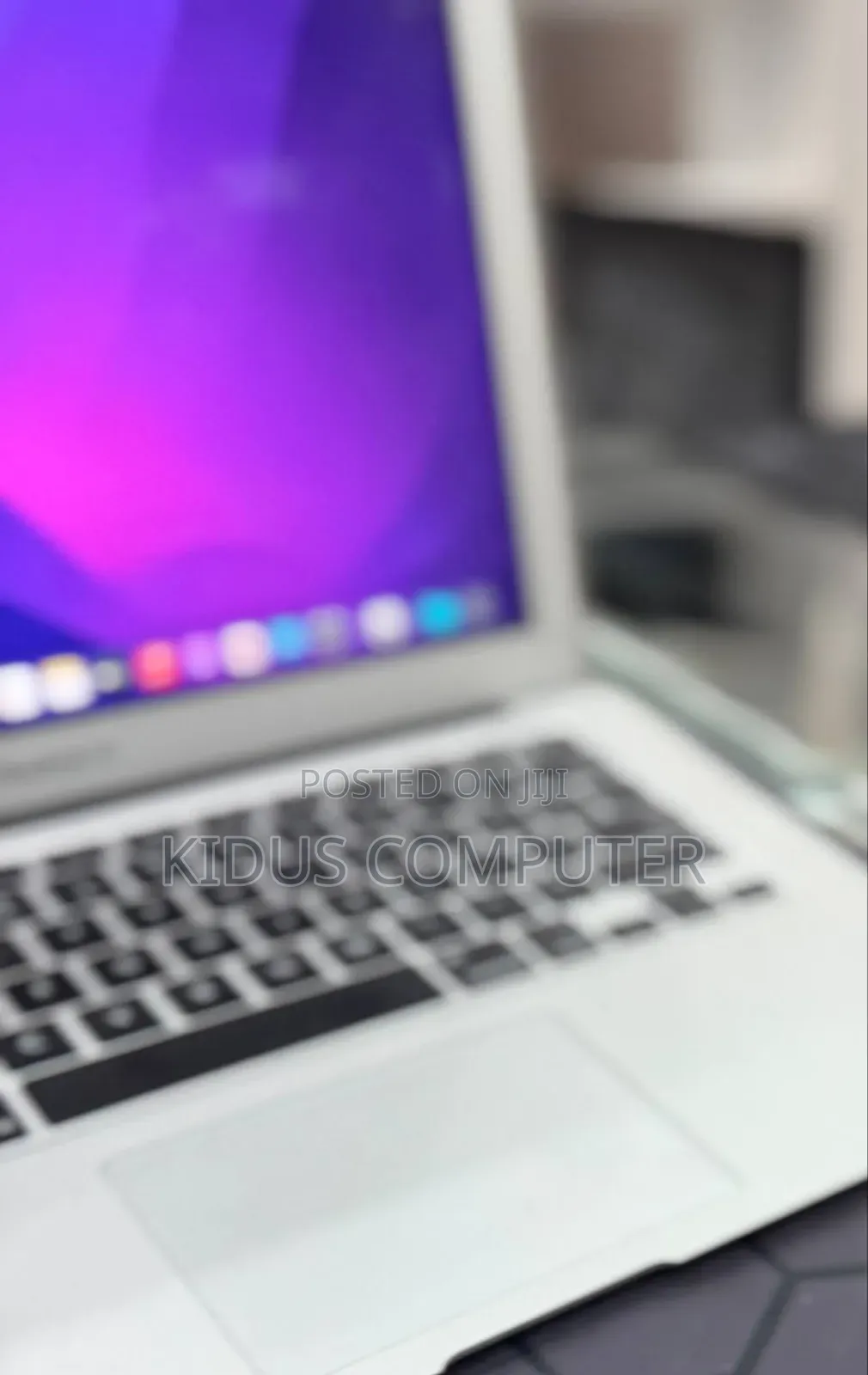 New Laptop Apple MacBook Air 2015 8GB Intel Core I5 SSD 256GB