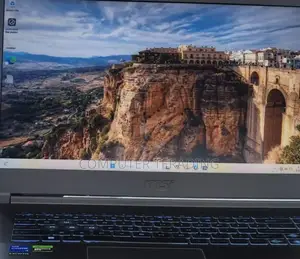 New Laptop MSI GF63 16GB Intel Core I5 SSD 512GB