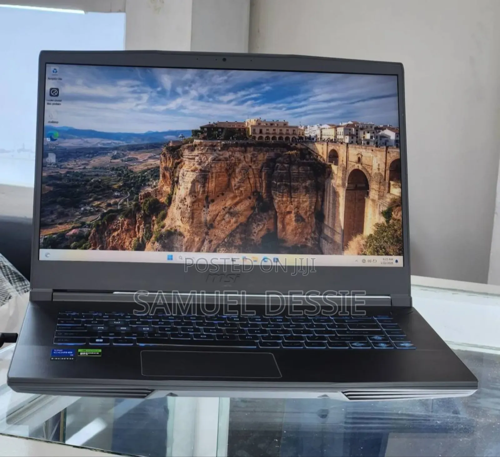 New Laptop MSI 16GB Intel Core I5 SSD 512GB
