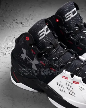 Under Armour Curry 2nm White/Blackfashion Boots