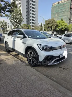 Volkswagen ID.6 2024 White