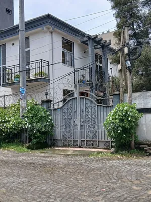 Furnished 3bdrm Apartment in Yeka for sale