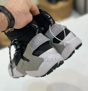 Nike Grip Huarache Atmospheric Gray Fashion Boots